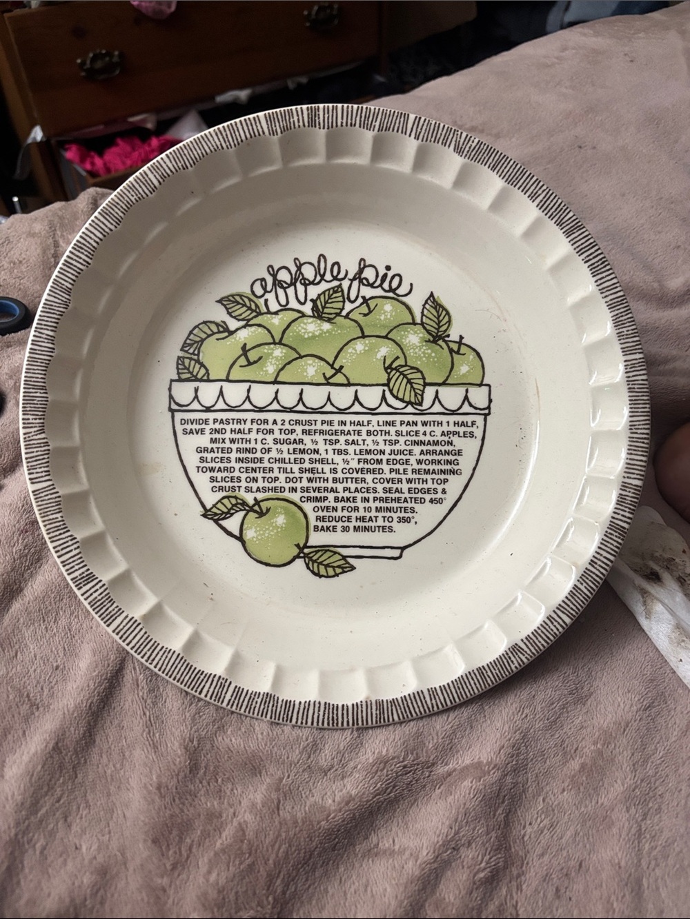 Vintage Royal China Country Harvest Ceramic Apple Pie Recipe Baking Plate 11”